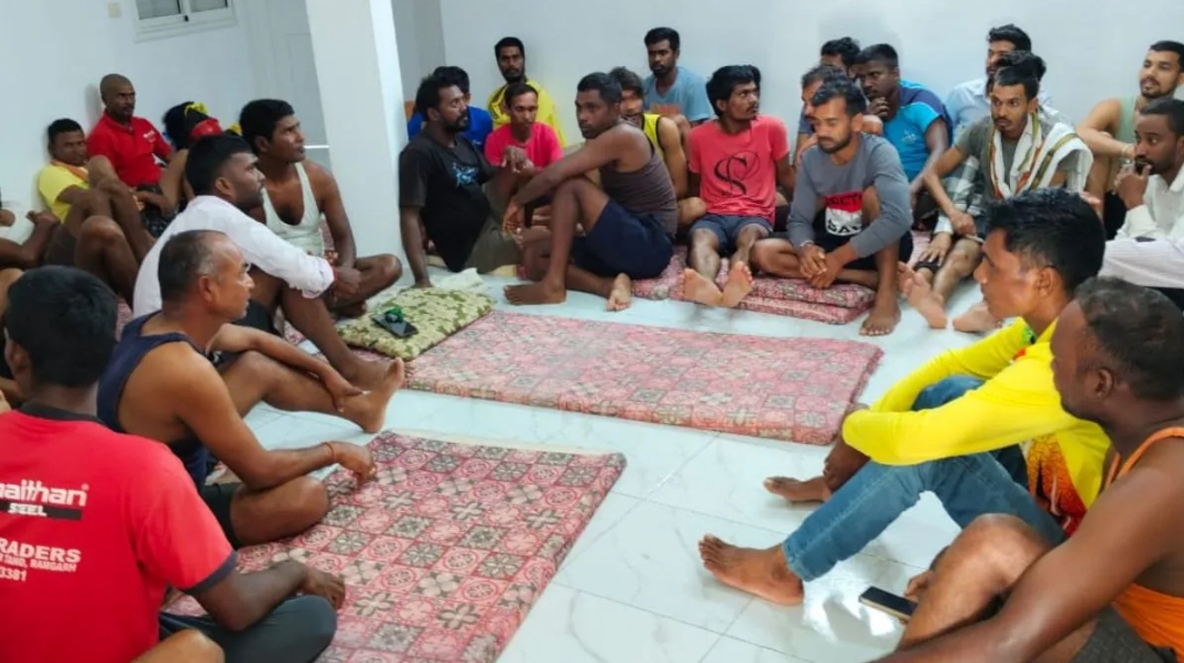 अफ्रीका के ट्यूनिशिया में फंसे झारखंड के 48 मजदूर, तीन महीने से नहीं मिला वेतन – भूख से जूझते मजदूरों ने सरकार से लगाई वतन वापसी की गुहार